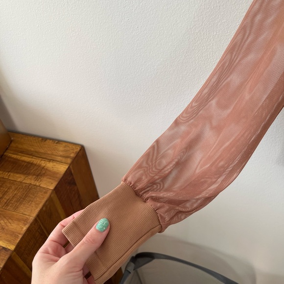 NWT Free People Light Up Layering Top in Cocoa/Nude M-L - Picture 8 of 10